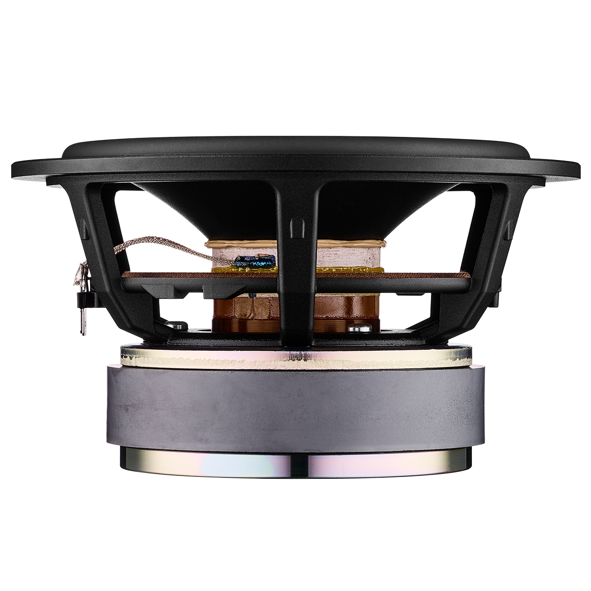 DynaudioFocus50_Woofer_01-1